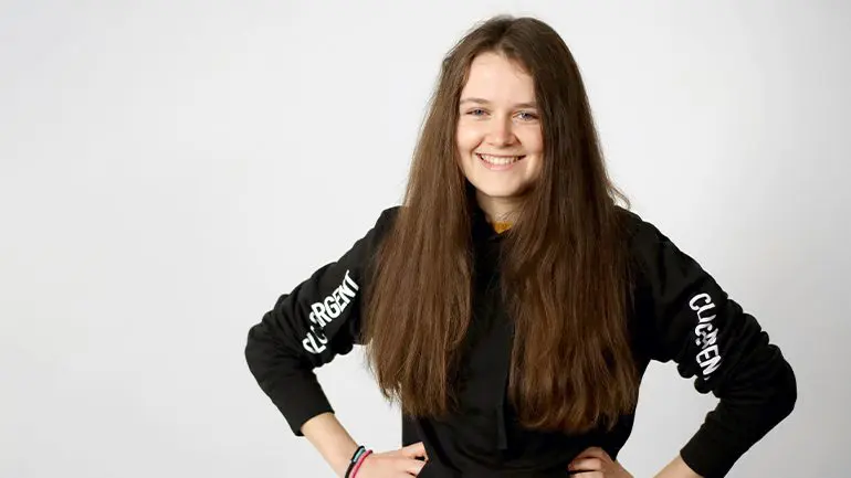 Support young people like Sara on World Cancer Day