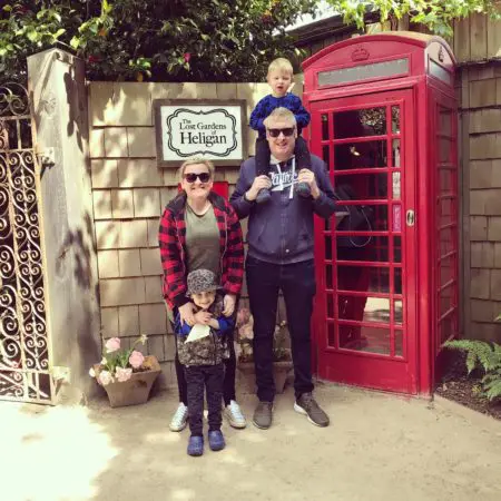 Bilbo and his family