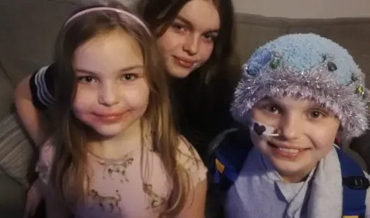 Lucy with her sisters