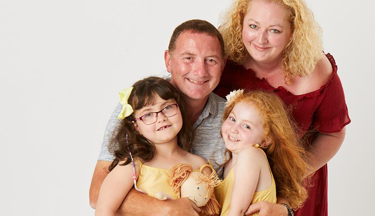 A young cancer patient supported by CLIC Sargent - and her family