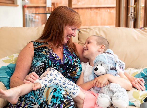 Amelia and mum Michelle with Barnaby the CLIC Sargent bear