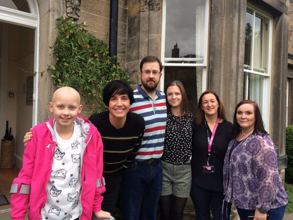 Sharleen Spiteri supporting our Home from Home Appeal with CLIC Sargent staff and service users.